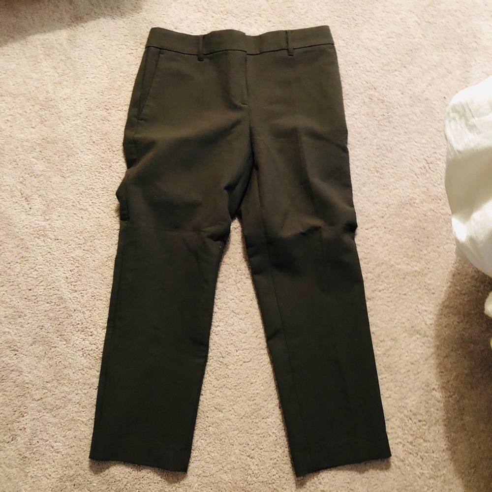 Ann Taylor Pant NWT